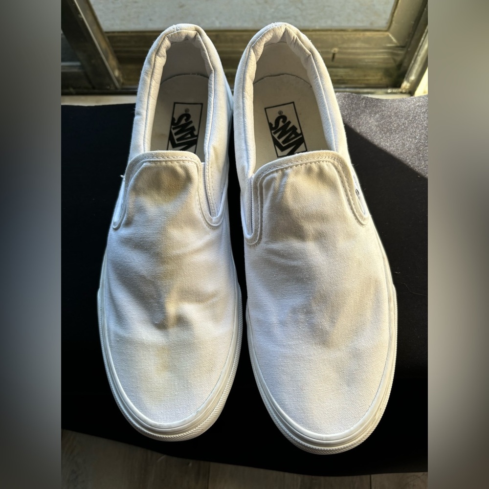Size 11 white vans